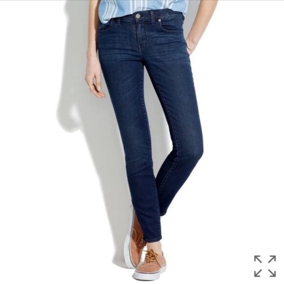 Madewell 8” Skinny Factory Faded Jeans Size 26T - Picture 2 of 13